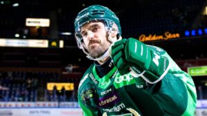 Färjestad avgjorde tät match mot Brynäs i tredje perioden