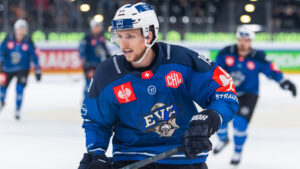 Niklas Hansson förlänger med EV Zug till 2026