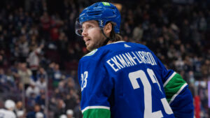 Uppgifter: Vancouver Canucks vill trejda Oliver Ekman Larsson