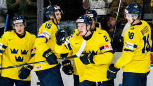 Otto Stenberg sköt hattrick – Sveriges segertåg fortsätter