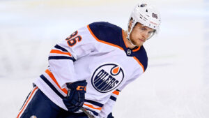 Philip Broberg flyttas ner till AHL av Edmonton Oilers