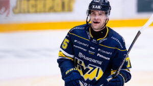 Viktiga poäng för HV71 – tog revansch på Växjö