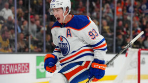 TV: Ryan Nugent-Hopkins uppe på 100 poäng – för första gången