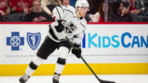 Tobias Björnfot uppkallad till Los Angeles Kings