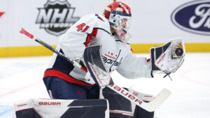 Vitek Vanecek trejdas från Washington Capitals till New Jersey Devils