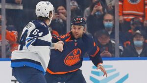 Zack Kassian avslutar NHL-karriären