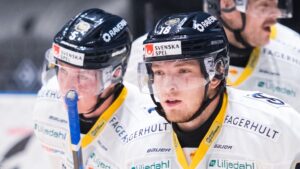 Ryck i sista perioden avgjorde för HV 71 borta mot AIK