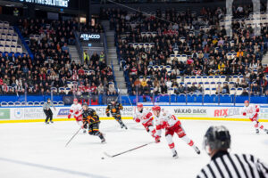 MJÖRNBERG: Succé när Hockeyettan flyttade in i Lakers tempel