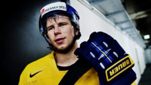 Förre VM-spelaren mot comeback – i Hockeyettan