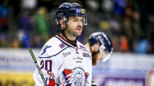 Tidigare SHL-poängsprutan lämnar KHL