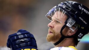 Veteranen tar avsked av HV71: ”Blir inget mer spel där”