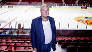 ”Skulle inte bli förvånad om AIK plötsligt går med i KHL”