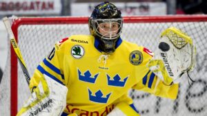 OS-målvakten tog paus från hockeyn – nu är hon klar för en SDHL-comeback