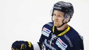 Jagades av flera SHL-klubbar – nu har HV-stjärnan bestämt sig