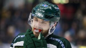 Positivt besked för backen: ”Nu är hockeygudarna med mig framöver”