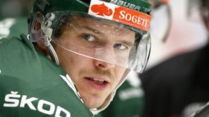 Fick fjolåret förstört av skador – förlänger nu med hockeyallsvenska klubben