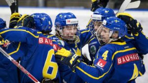 Småkronorna klara för semifinal i VM – hade offensiv lekstuga mot Kanada!