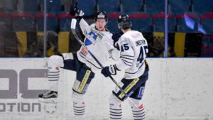 Genombrottsmannen debuterar i Tre Kronor