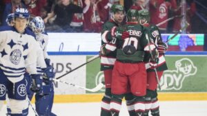 Frölunda vann – trots Leksands otroliga upphämtning: ”Det är en märklig sport”