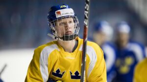 Ingen Rasmus Dahlin i Ivan Hlinka-turneringen: ”Ska fokusera på U20-landslaget”