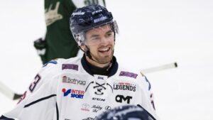 Nyckelbacken stannar i LHC: ”En av de spelare vi ska bygga laget kring”