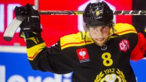 Brynäs vägrar förlora i CHL – talangen till sjukhus