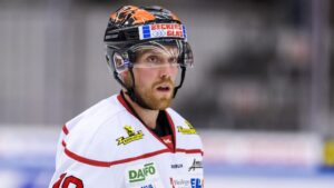 Klubben bekräftar att förre NHL-forwarden lämnar