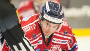 Boom, Blomberg – sänkte forna laget med ett hattrick