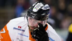 KHK:s miss – glömde två spelare i Jönköping: ”Fick fråga om det var okej att följa med hem”