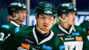 Får nytt SHL-kontrakt – efter åtta matcher med Färjestad