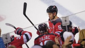 På väg att ta Devils till slutspel: ”Tror aldrig jag spelat med någon som Taylor Hall”