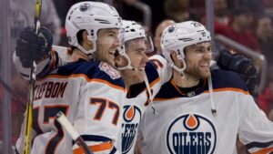 McDavid briljerade igen – sköt Edmonton till tredje raka