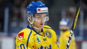 Tre Kronor-backen förlänger kontraktet