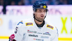 LHC-backen gör comeback – efter 16 månaders frånvaro