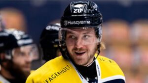 HV71:s glädjebesked: Stjärnan inleder säsongen i Sverige