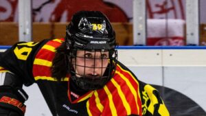 Lämnade Brynäs mitt i säsongen – klar för ny klubb