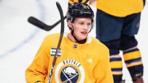 Svenske backen tillbaka i Sabres igen