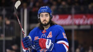 Zibanejad har haft Covid-19 – osäker inför premiären