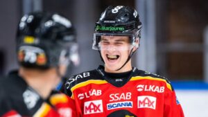 Nils Lundkvist prisas – får Salming Trophy