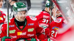 Frölunda toppar tabellen efter seger mot Örebro Hockey