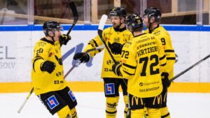 VIK Hockey avgjorde i förlängningen mot Väsby