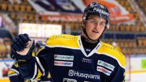 “Det var nära att jag satsade på fotbollen framför hockeyn”