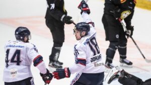 Gjorde mål – direkt i SHL-comebacken: ”Förvånansvärt fin i ljumskarna”