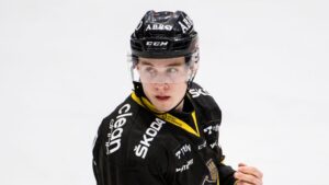 Backynglingen byter SHL-klubb