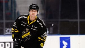 Blixtvisit i AIK – flyttar nu till Rumänien