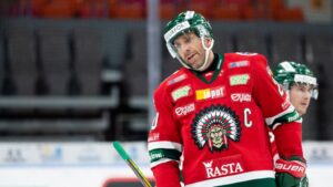 SMÄLLEN: Joel Lundqvist tvingas till operation