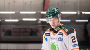 Lämnar allsvenska klubben – kliver ned i HockeyEttan