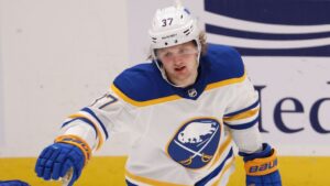 Casey Mittelstadt skriver nytt kontrakt med Buffalo Sabres