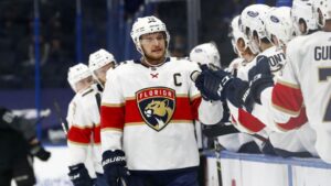 Aleksander Barkov skriver jättekontrakt med Florida Panthers