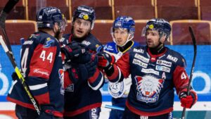 LHC:s starka vändning – tar första vinsten